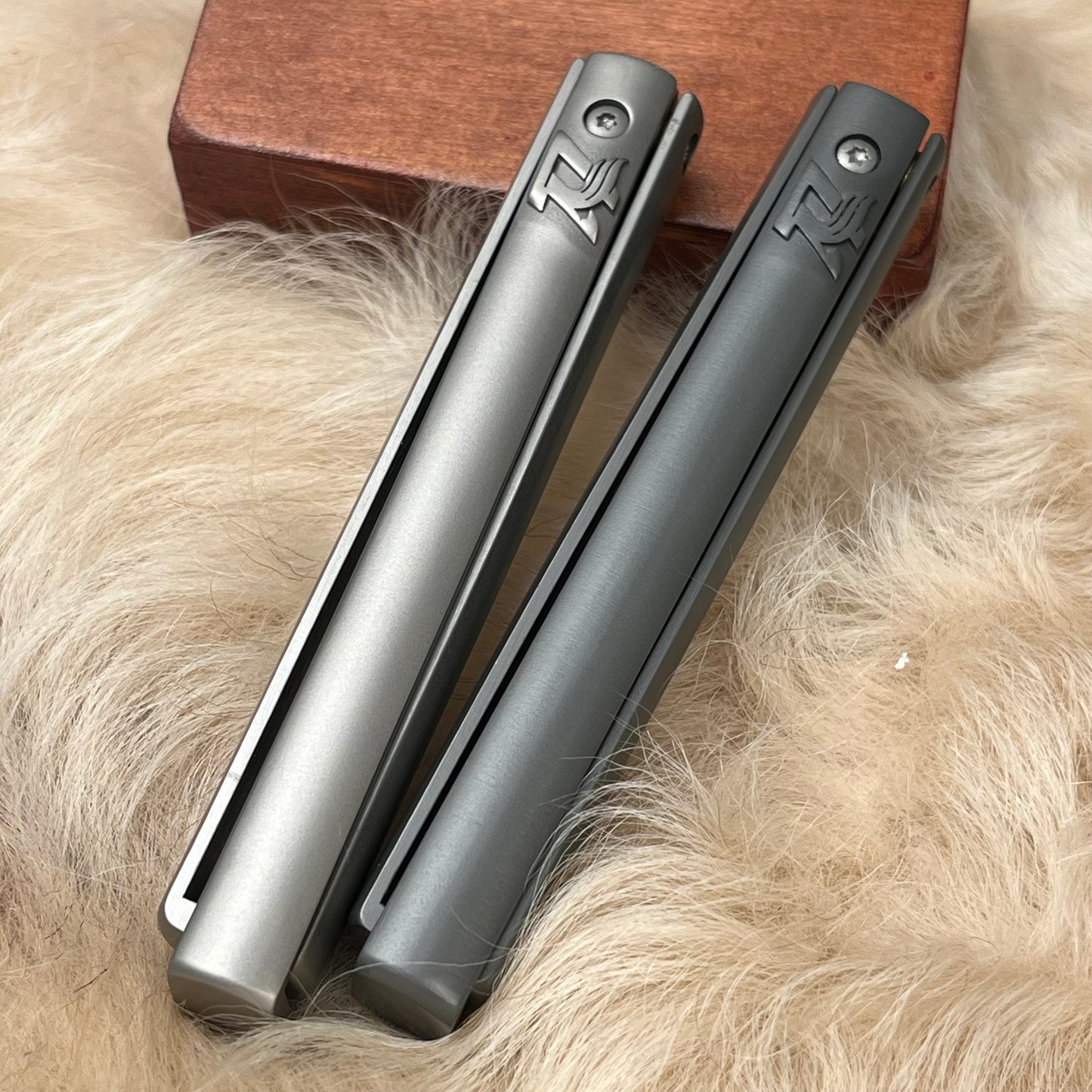 AeroBlade Titan – Minimalist Powder Steel Butterfly Knife