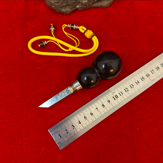 Lucky Gourd EDC Knife – Ebony Handle & Damascus Blade